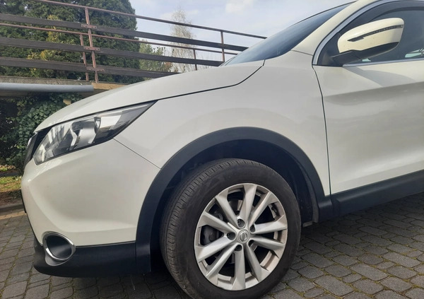Nissan Qashqai cena 54000 przebieg: 147000, rok produkcji 2017 z Żelechów małe 121